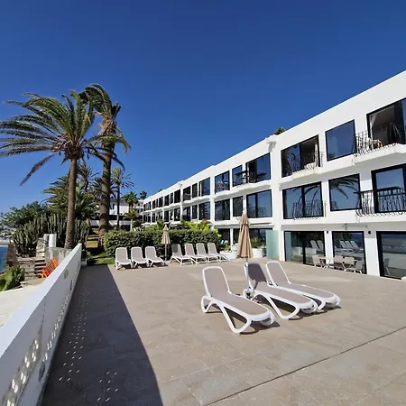 Apartment Monte Del Moro Sea Front View
